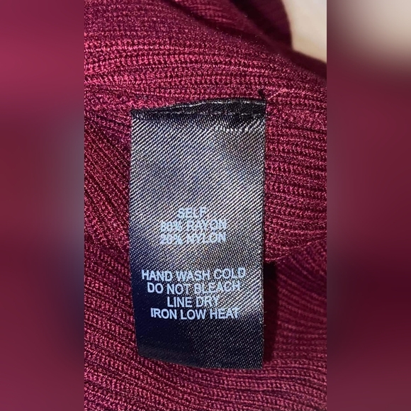 Lulus dress - Picture 6 of 7